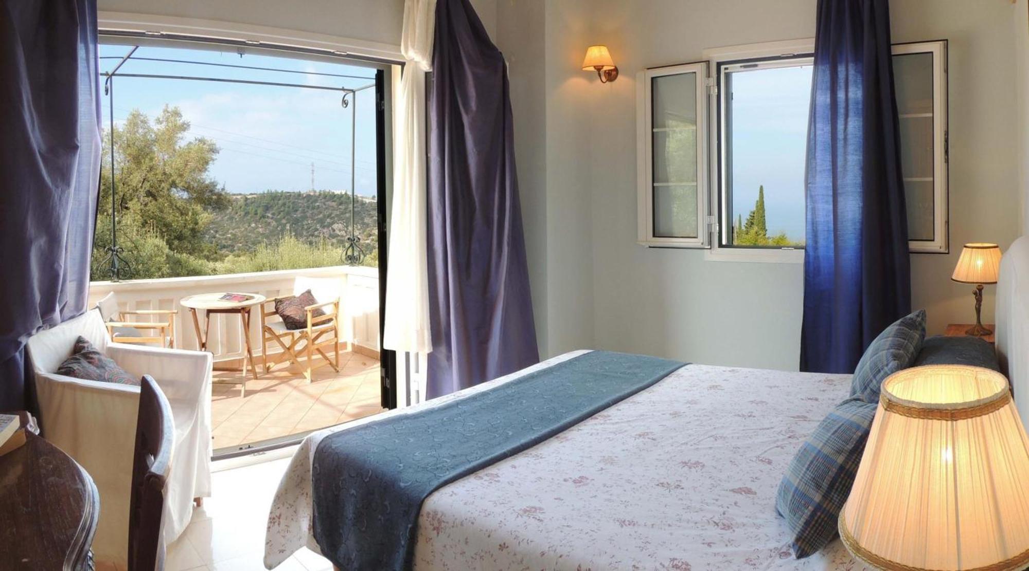 Agios Nikitas Villas エクステリア 写真