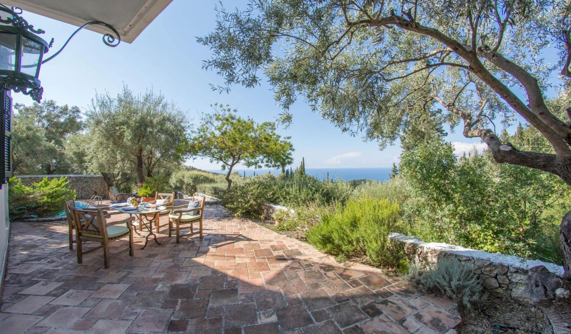 Agios Nikitas Villas エクステリア 写真