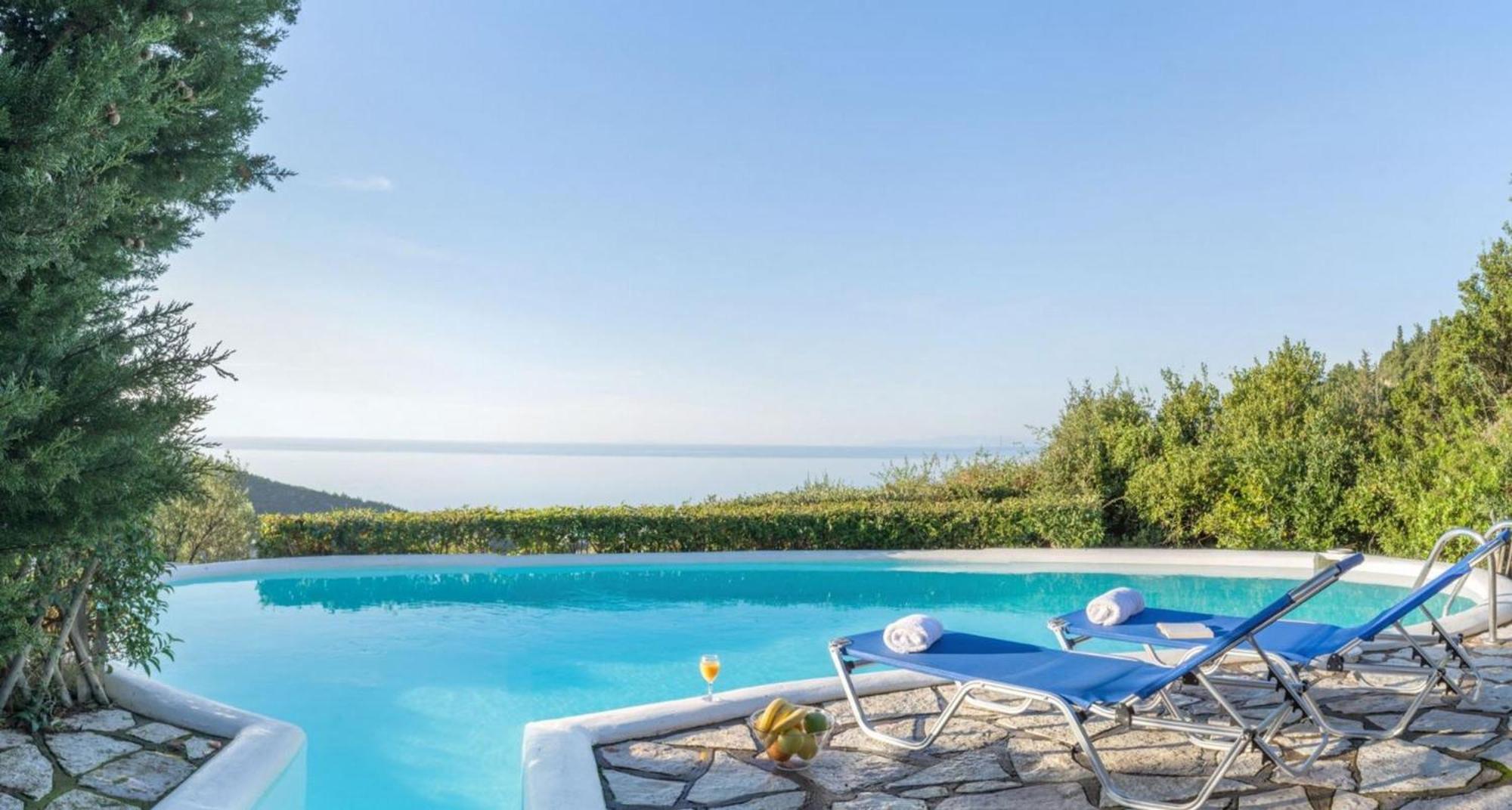 Agios Nikitas Villas エクステリア 写真